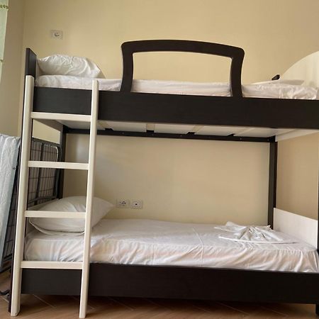 Ari Apartaments Vlorë Eksteriør bilde