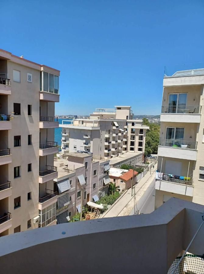 Ari Apartaments Vlorë Eksteriør bilde