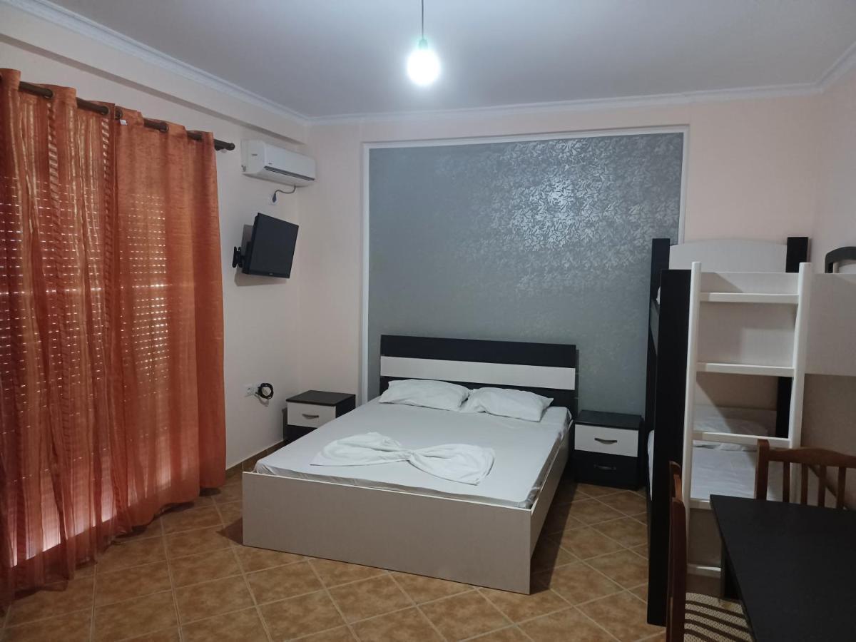 Ari Apartaments Vlorë Eksteriør bilde
